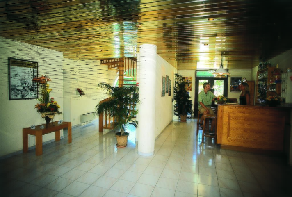 Hotel Lou Paouvadou Sainte-Maxime Zewnętrze zdjęcie